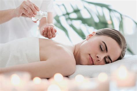 Massage sensuel complet du corps Massage sexuel Tonnerre